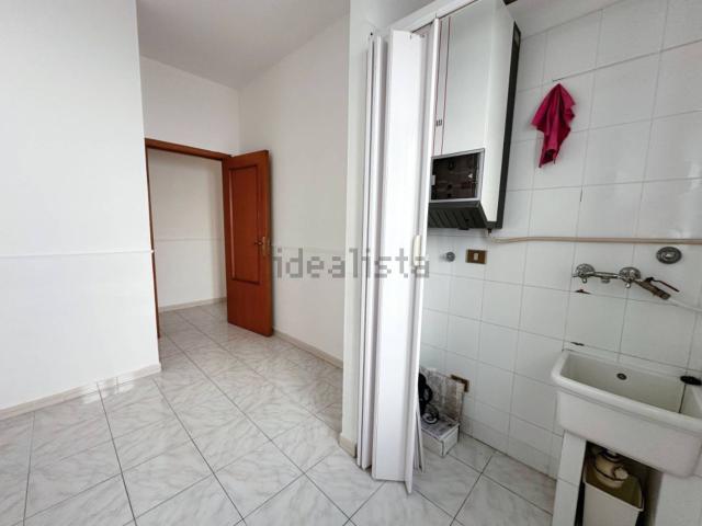 Ufficio in affitto di 77 m² in Viale Scala Greca