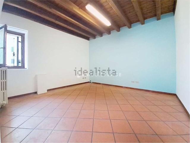 Ufficio in affitto di 78 m²