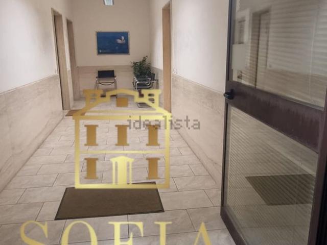 Ufficio in affitto di 78 m² in Via Fabio Filzi