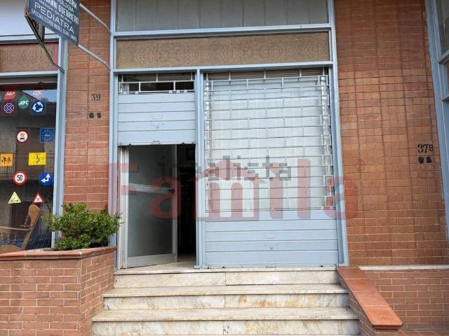 Ufficio in affitto di 78 m² in Via Montevergine