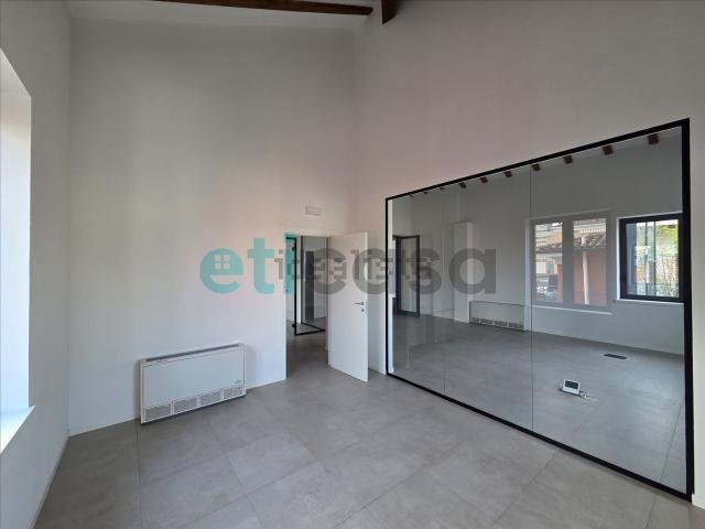 Ufficio in affitto di 79 m² in Via Enrico Millo, 7