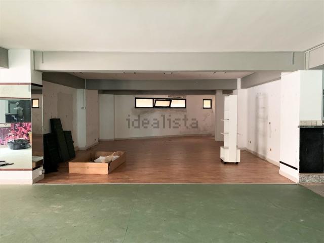 Ufficio in affitto di 800 m²
