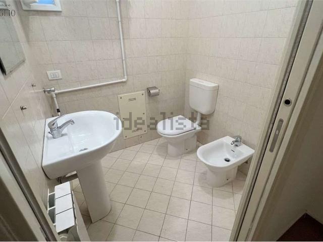 Ufficio in affitto di 80 m²