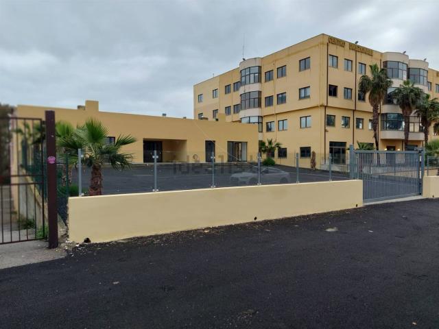 Ufficio in affitto di 80 m²