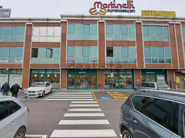 Ufficio in affitto di 80 m² in Via Alcide de Gasperi, 10