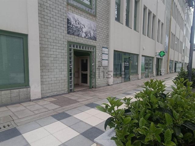 Ufficio in affitto di 80 m² in Via delle Cateratte