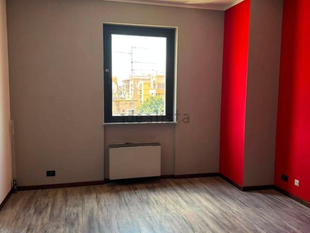 Ufficio in affitto di 80 m² in Via Igino Garbini