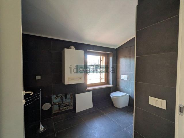 Ufficio in affitto di 80 m² in Via Pace, 35