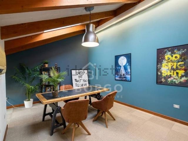 Ufficio in affitto di 80 m² in Via Primo Maggio, 36