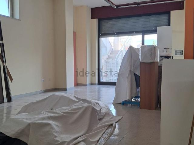 Ufficio in affitto di 80 m² in Via Vallemiccina, 26