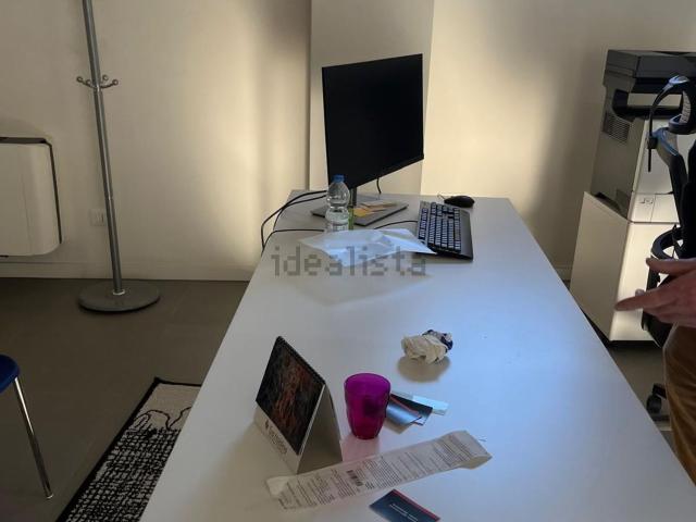 Ufficio in affitto di 80 m² in Via XX Settembre