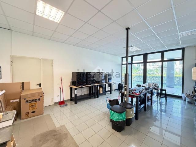 Ufficio in affitto di 80 m² in Via Zappiano, 1