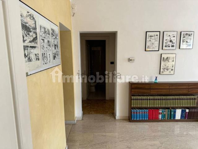 Ufficio in affitto di 80 m² in Piazza Giuseppe Garibaldi, 5