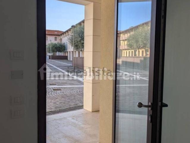 Ufficio in affitto di 82 m² in Via Bastia Vecchia, 32