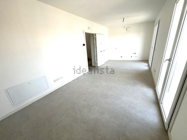 Ufficio in affitto di 82 m² in Piazza Unità