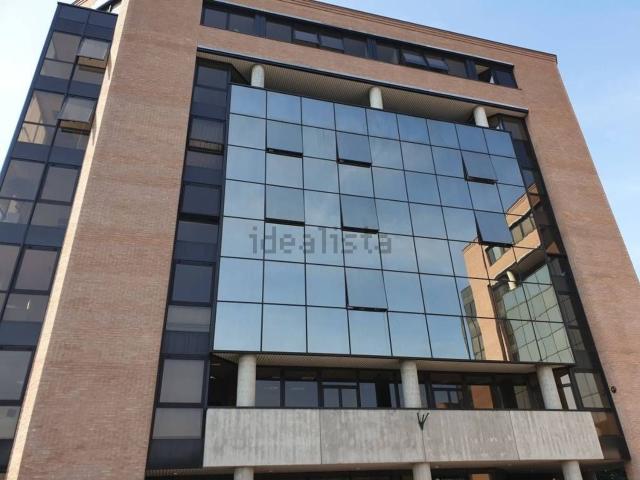 Ufficio in affitto di 85 m²