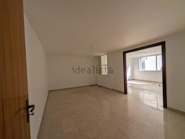 Ufficio in affitto di 85 m² in Via Mazzini