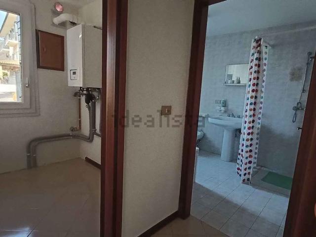 Ufficio in affitto di 90 m²