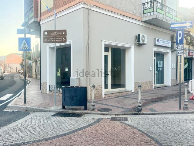 Ufficio in affitto di 90 m² in Via nazionale,angolo piazza marconi