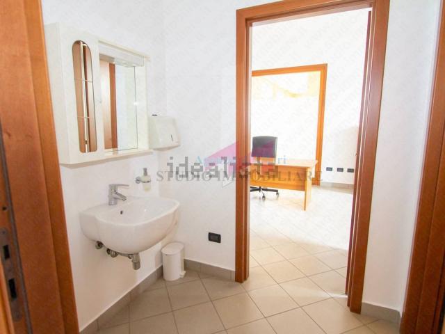 Ufficio in affitto di 94 m² in Via Giuseppe Mazzini, 96