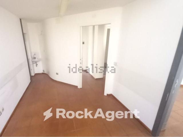 Ufficio in affitto di 94 m² in Piazza Garibaldi, 2