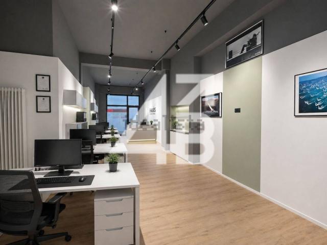 Ufficio in affitto di 95 m² in Via Milano, 11