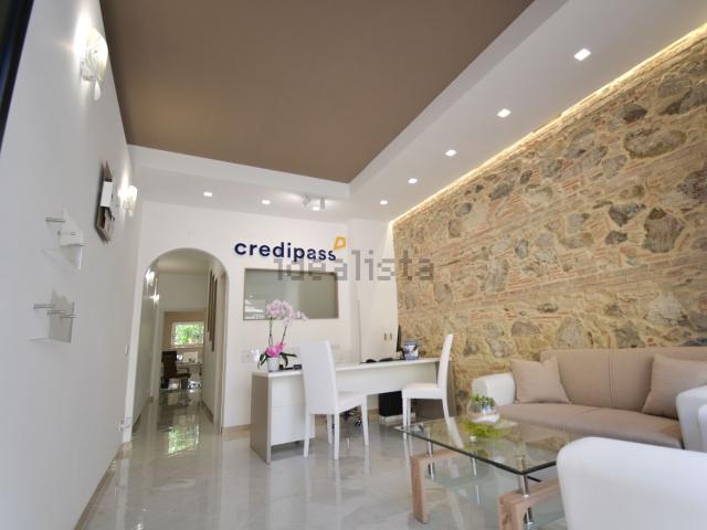 Ufficio in affitto di 95 m² in Via Santa Maria dell&apos Imperio
