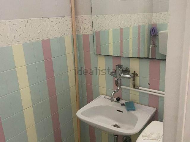 Ufficio in affitto di 98 m²
