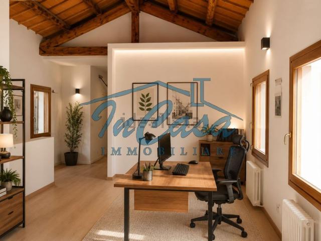 Ufficio in affitto di 98 m² in Piazza Castello