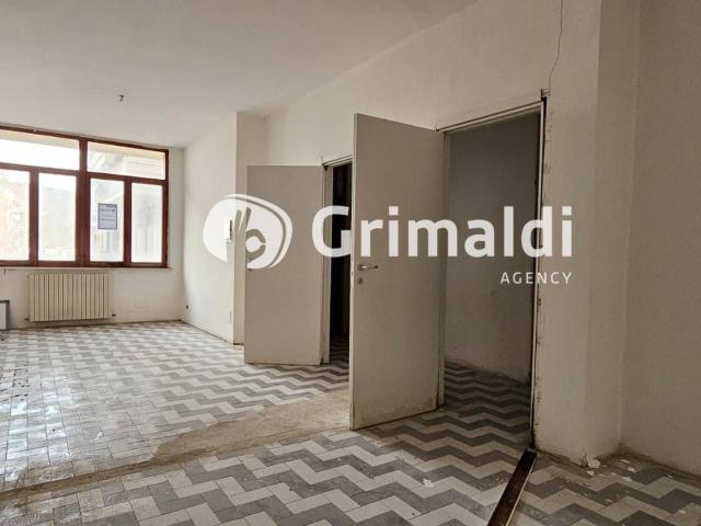 Ufficio in vendita a Teramo