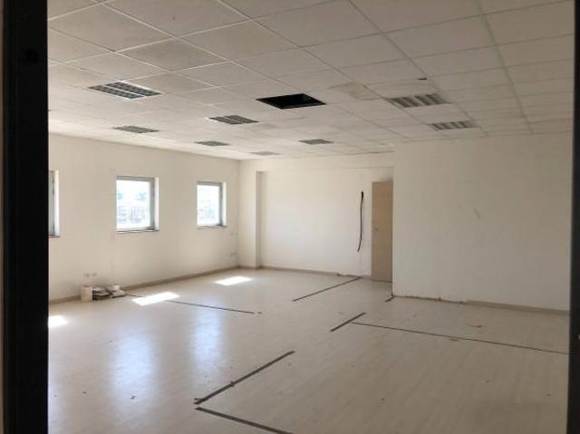 Ufficio in vendita a Terni