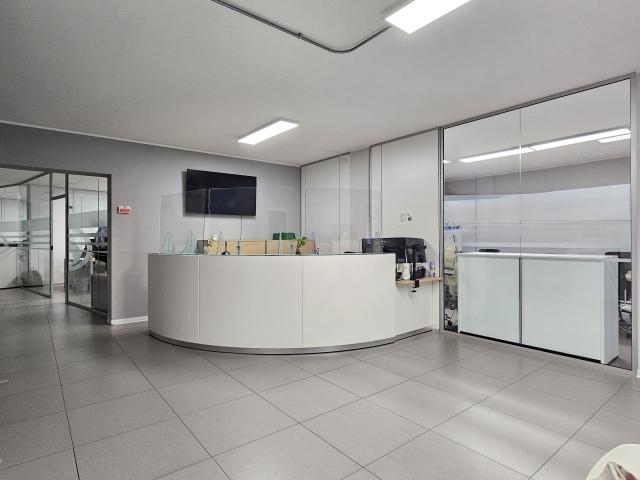UFFICIO in VENDITA a TREVIGLIO