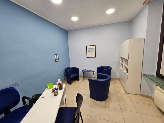 Ufficio in vendita a Venaria Reale