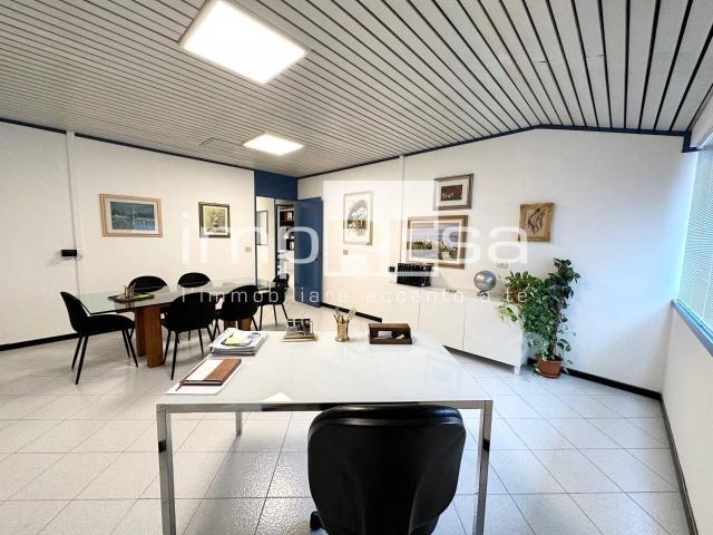 Ufficio in vendita a Villorba