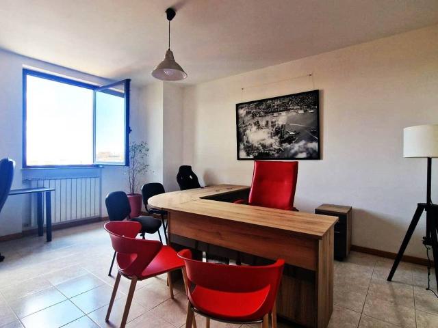 Ufficio in vendita a Viterbo