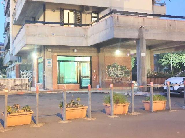 Ufficio in vendita a Acireale