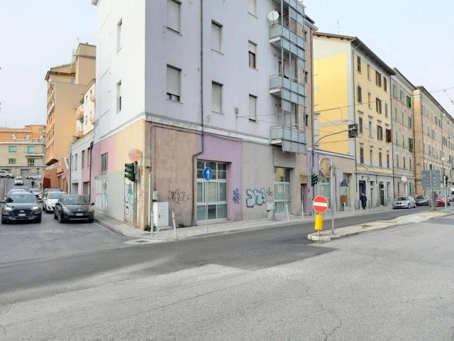 Ufficio in vendita a Ancona