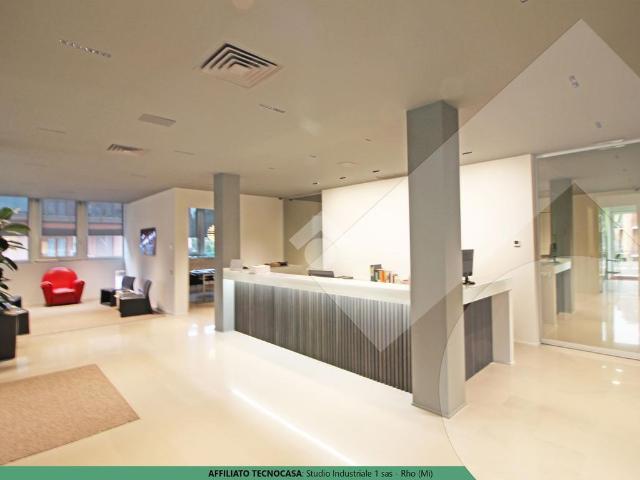 Ufficio in vendita a Arese