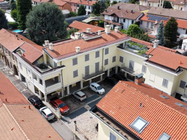Ufficio in vendita a Arluno