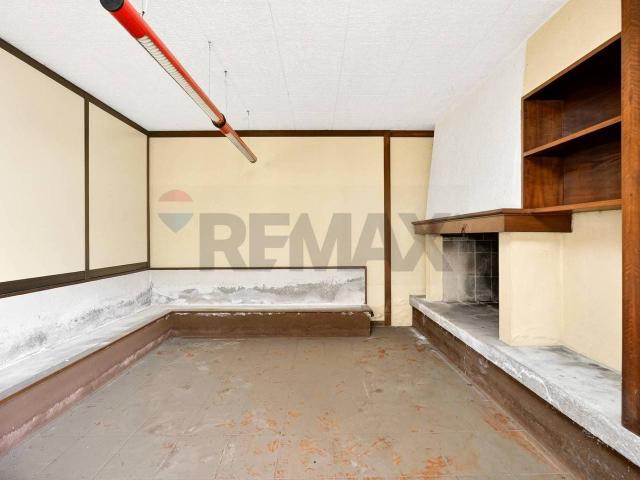Ufficio in vendita a Arsago Seprio