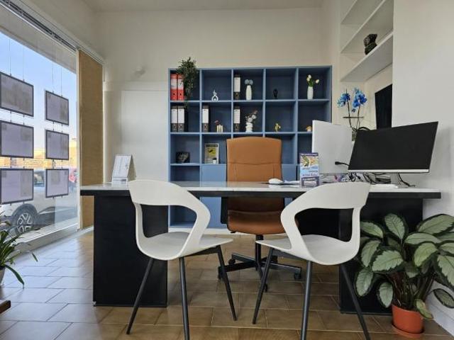 Ufficio in vendita a Avenza Carrara 90 mq Rif: 1398345