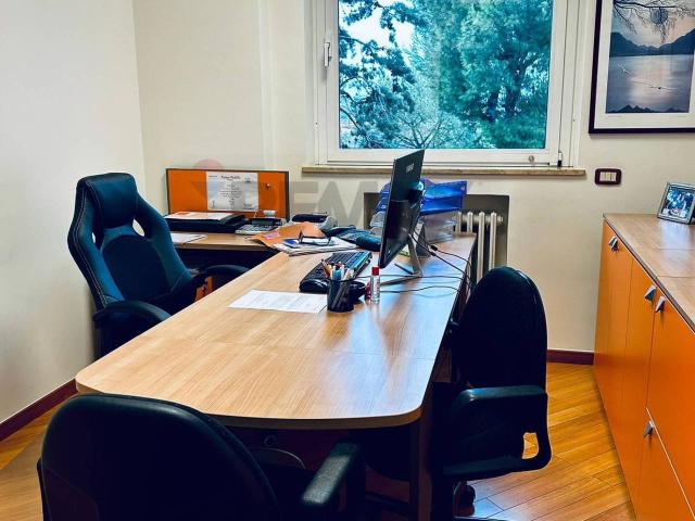 Ufficio in vendita a Bari