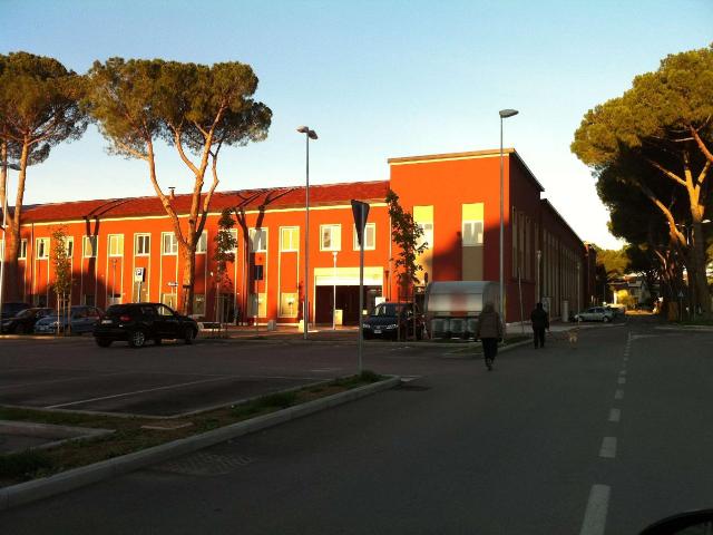 Ufficio in vendita a Bastia Umbra