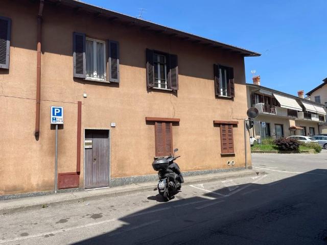 Ufficio in vendita a Besana in Brianza