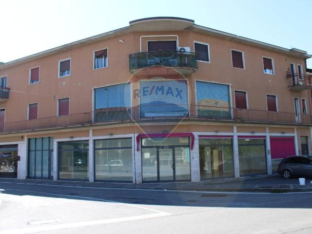 Ufficio in vendita a Bonate Sotto