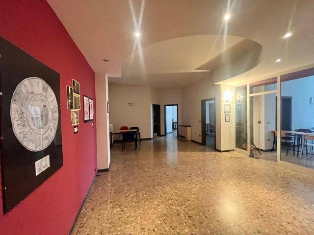 Ufficio in vendita a Bologna