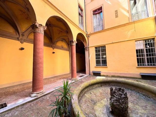 Ufficio in vendita a Bologna