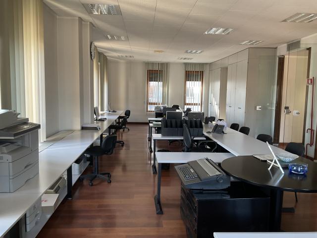 UFFICIO in VENDITA a BRESCIA