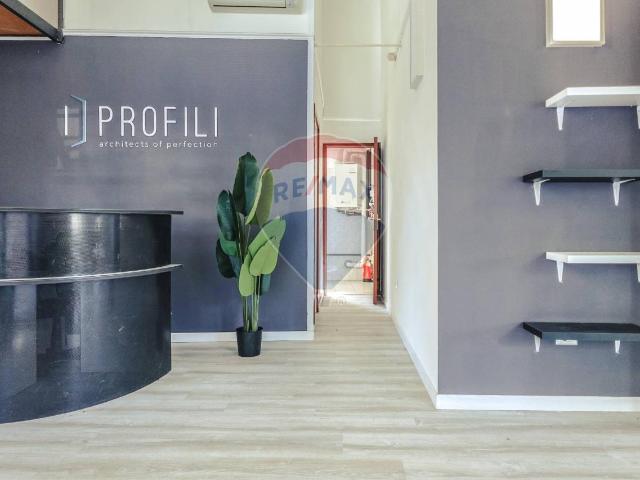 Ufficio in vendita a Busto Arsizio