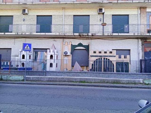 Ufficio in vendita a Camporotondo Etneo